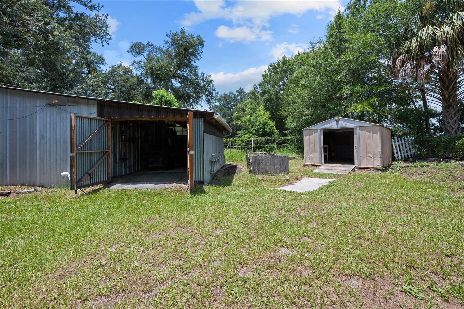 ACREAGE - Residential