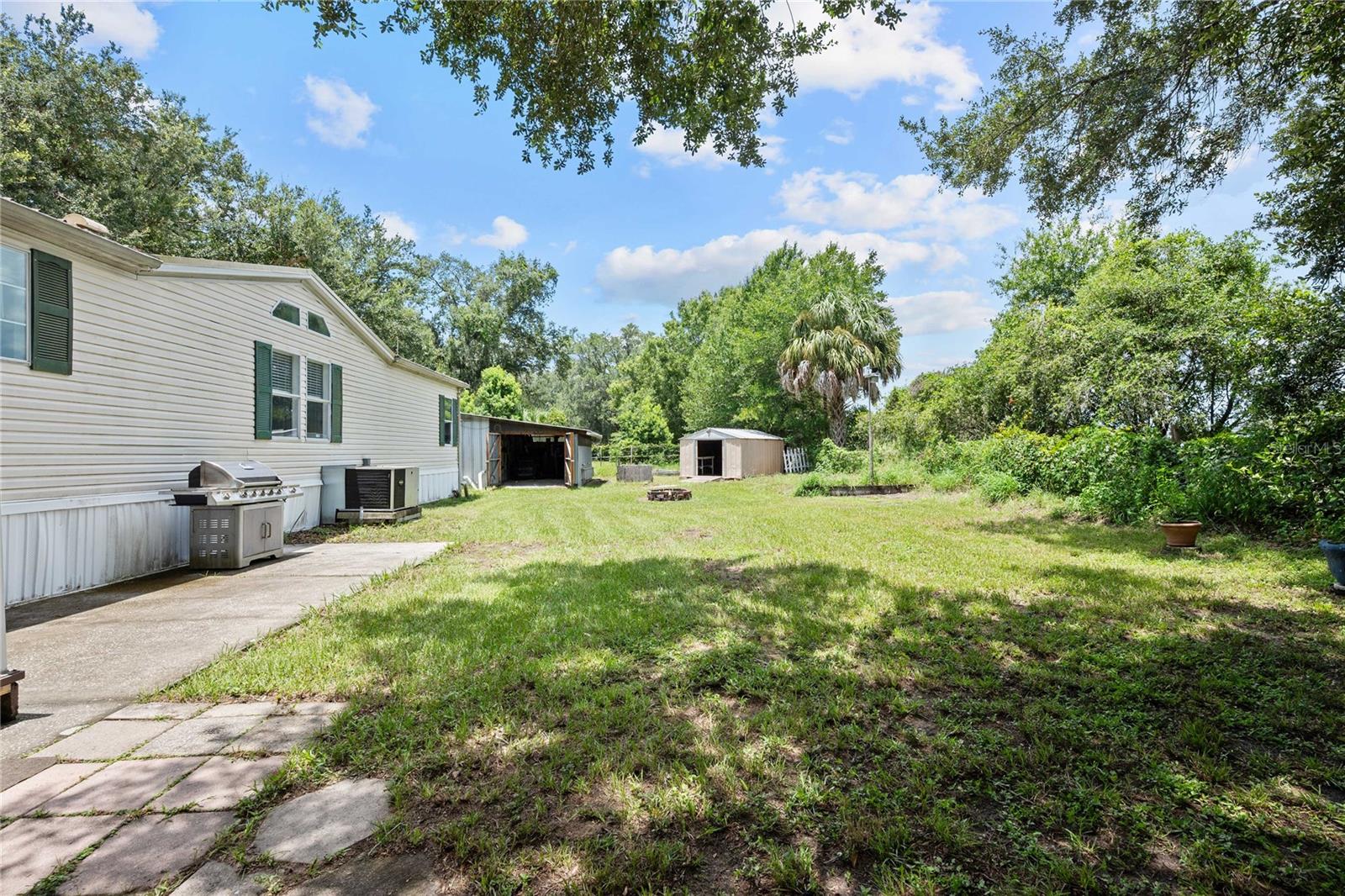 ACREAGE - Residential