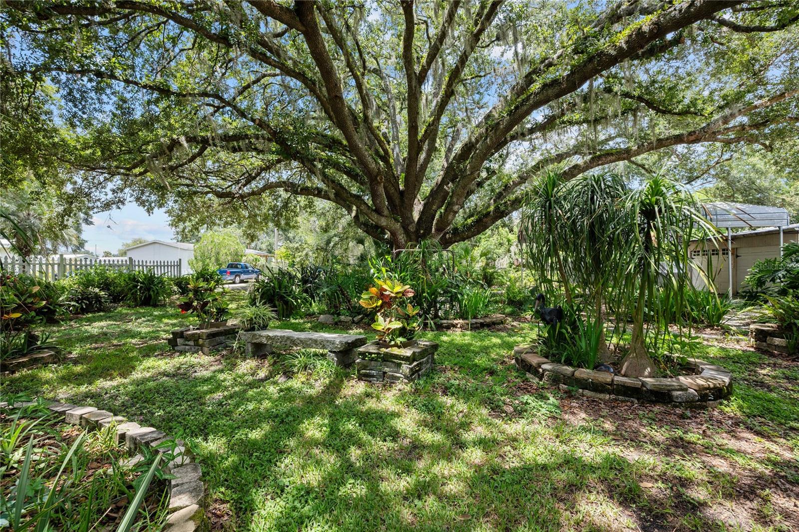 ACREAGE - Residential