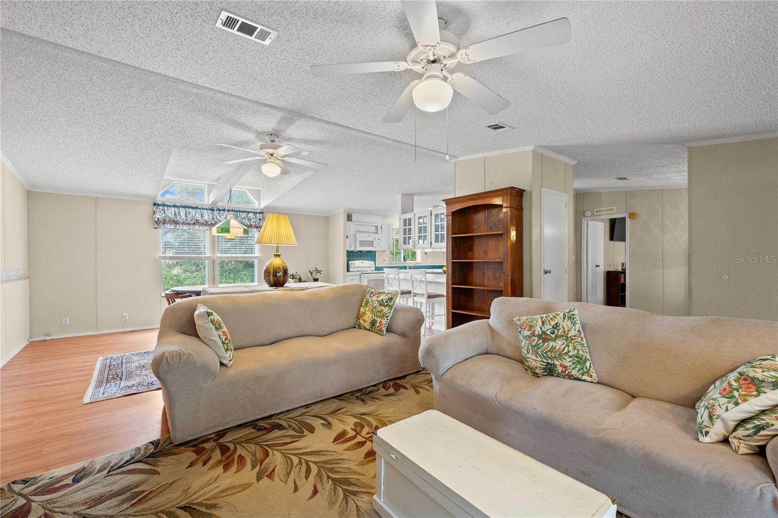 ACREAGE - Residential