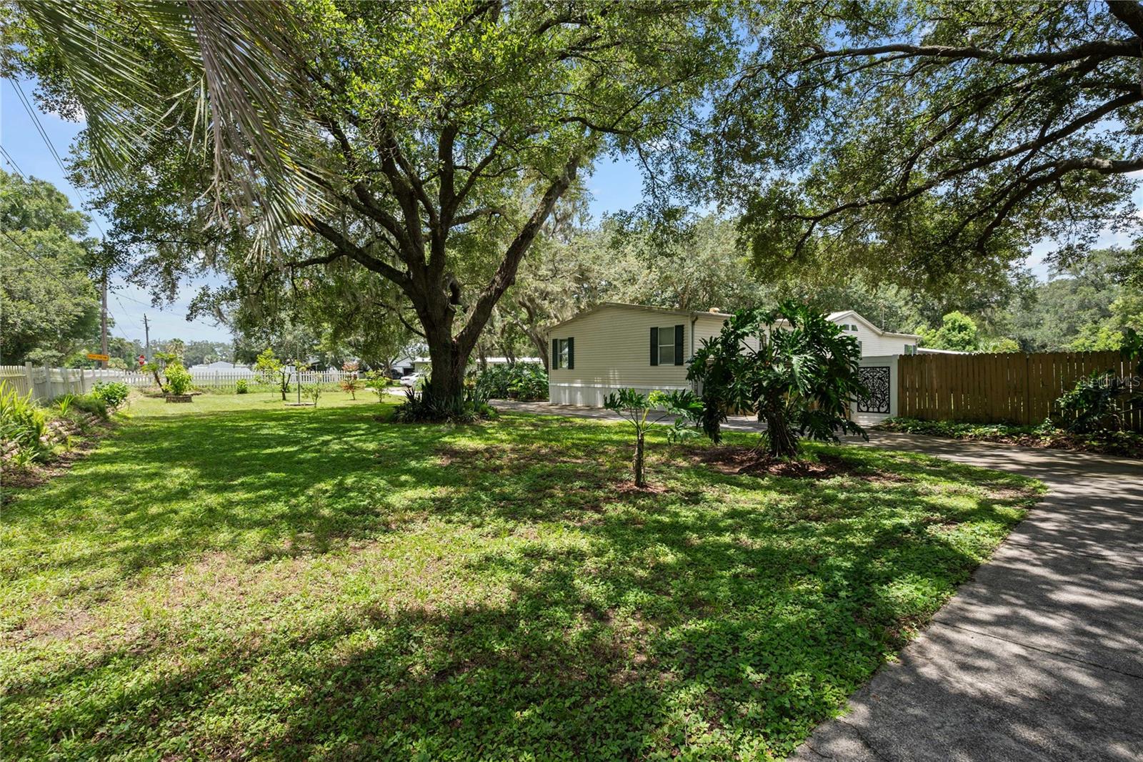ACREAGE - Residential