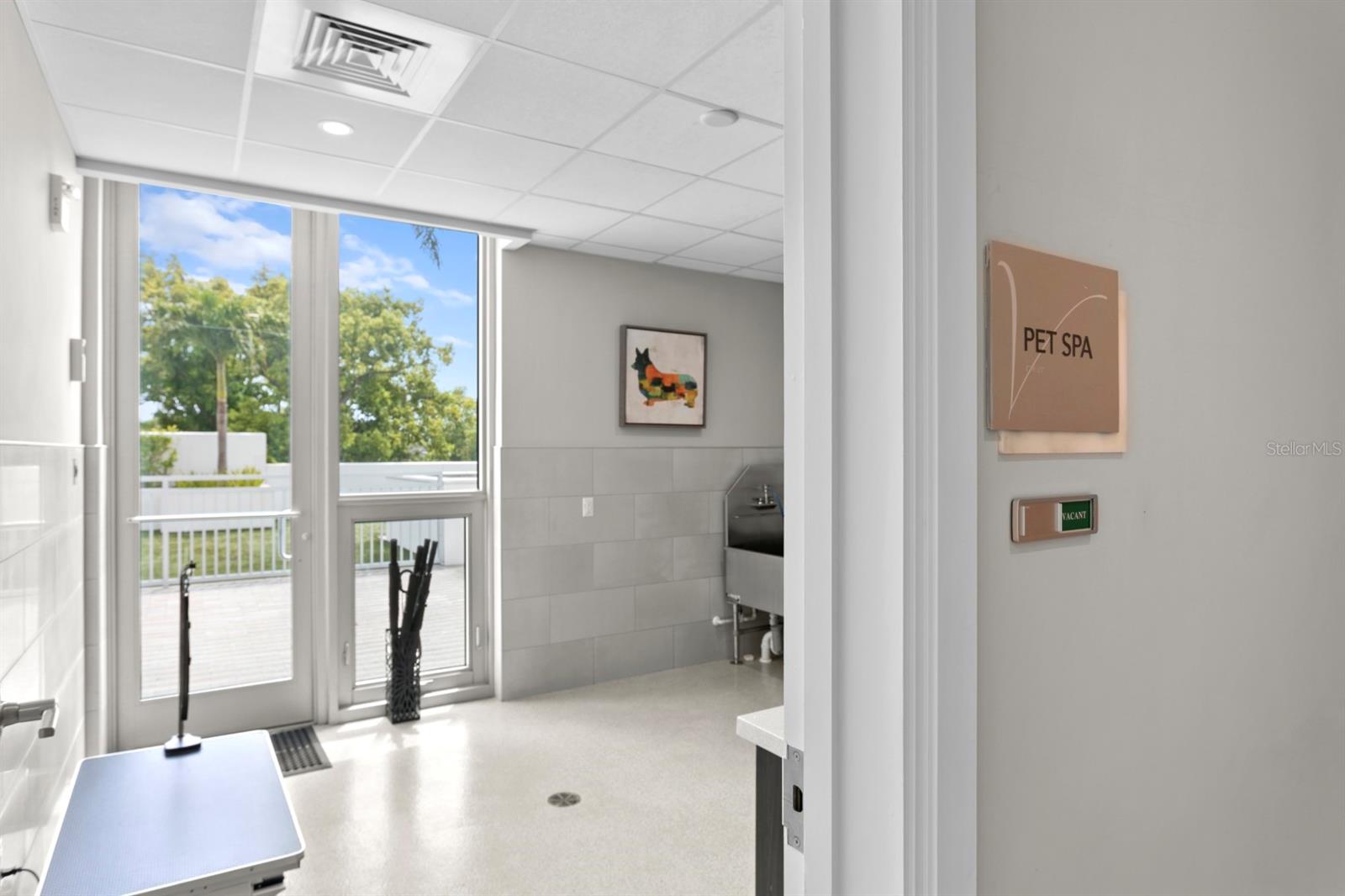 VIRAGE BAYSHORE - Residential