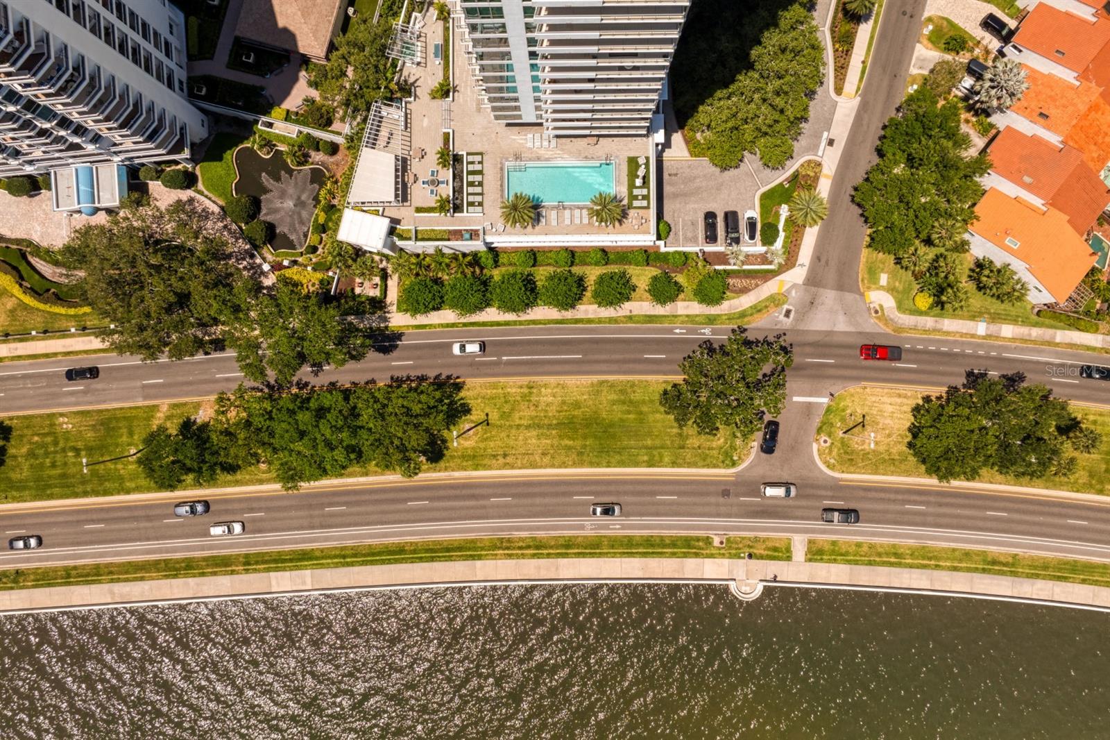 VIRAGE BAYSHORE - Residential