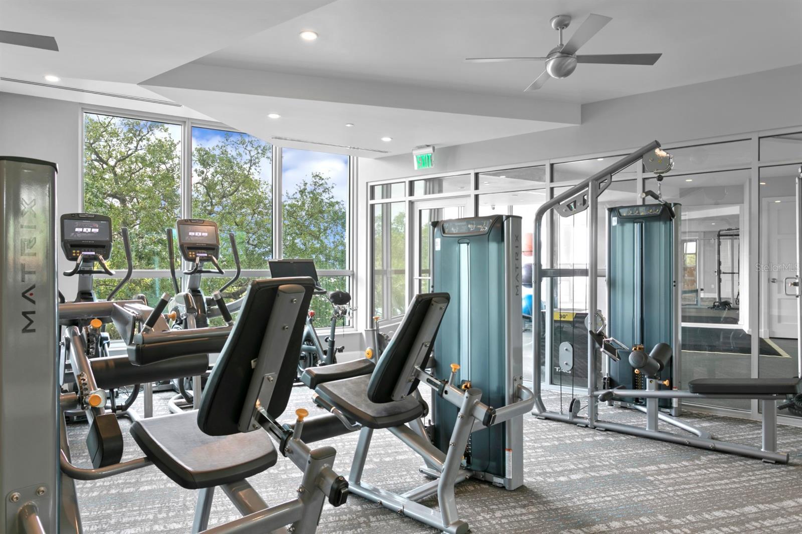 VIRAGE BAYSHORE - Residential