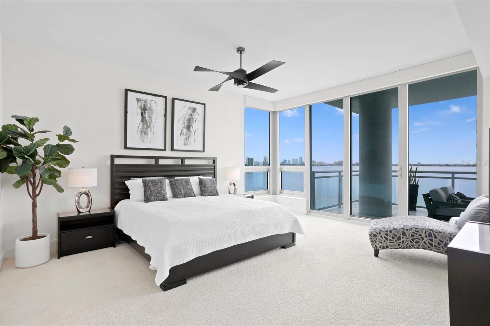 VIRAGE BAYSHORE - Residential