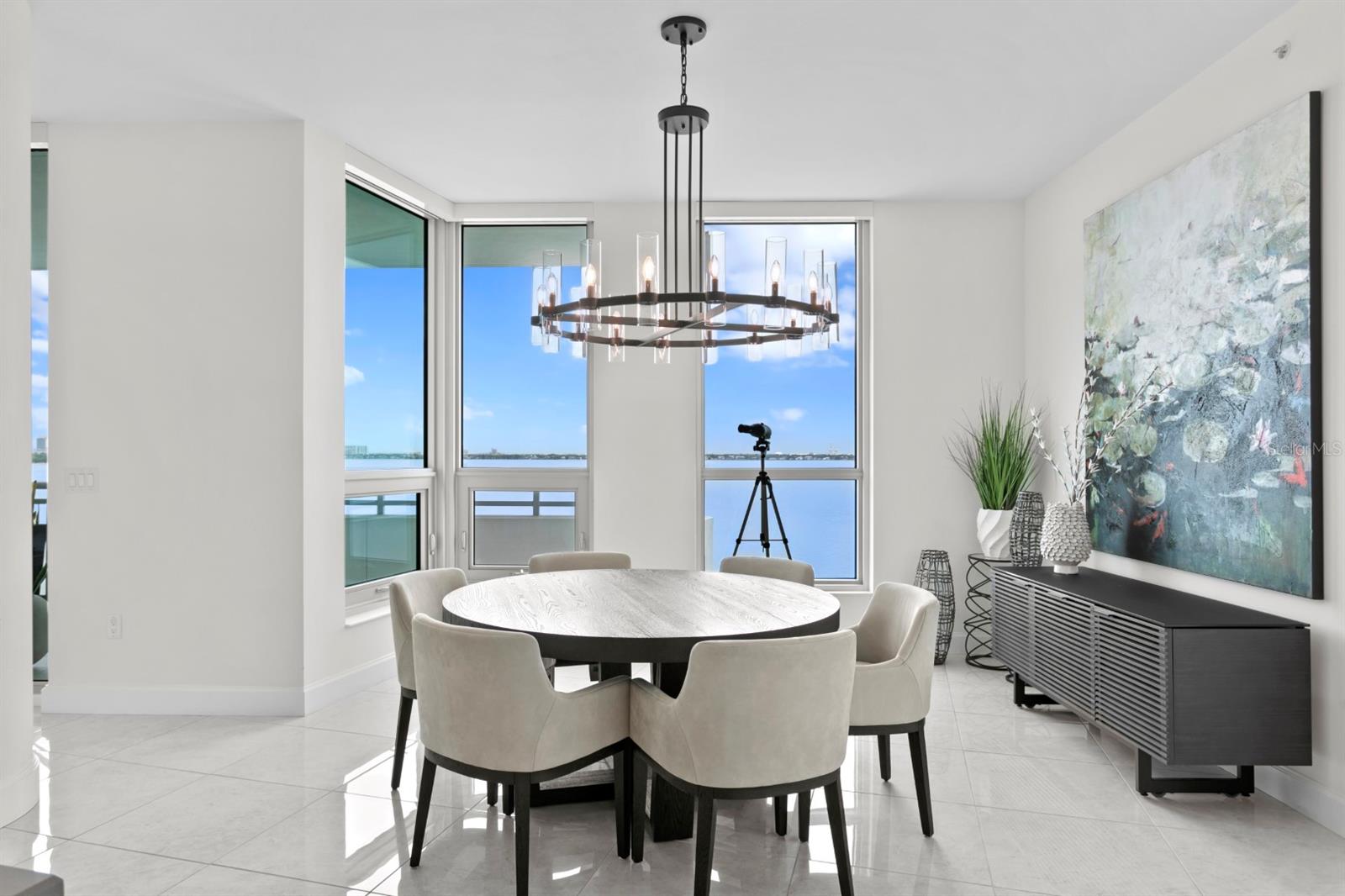 VIRAGE BAYSHORE - Residential