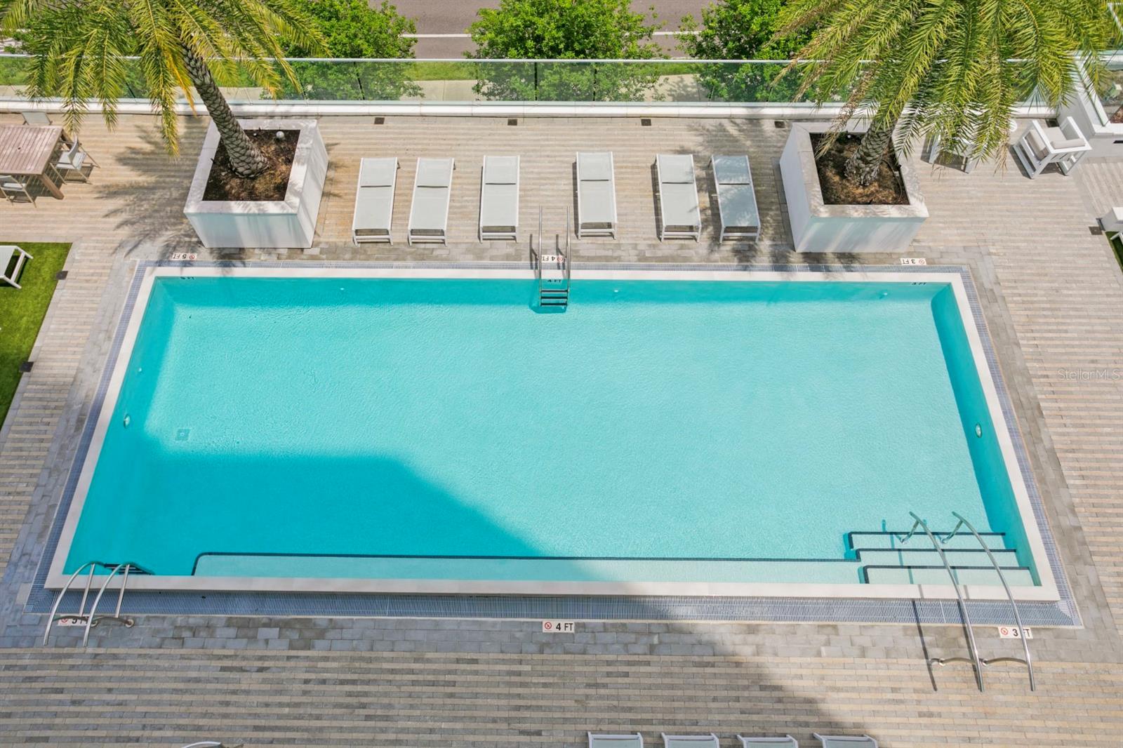 VIRAGE BAYSHORE - Residential