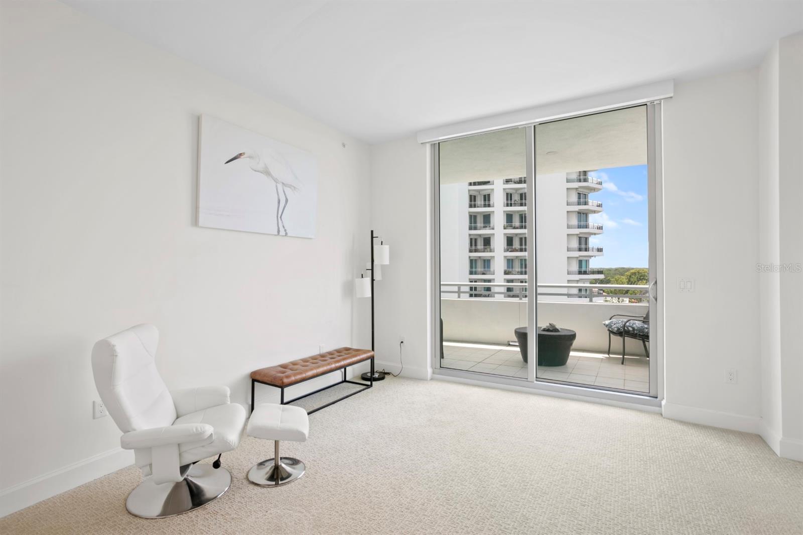 VIRAGE BAYSHORE - Residential