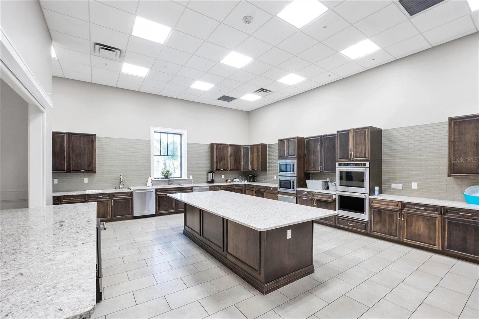 DEL WEBB PH I-B SUBPHASES D & F - Residential