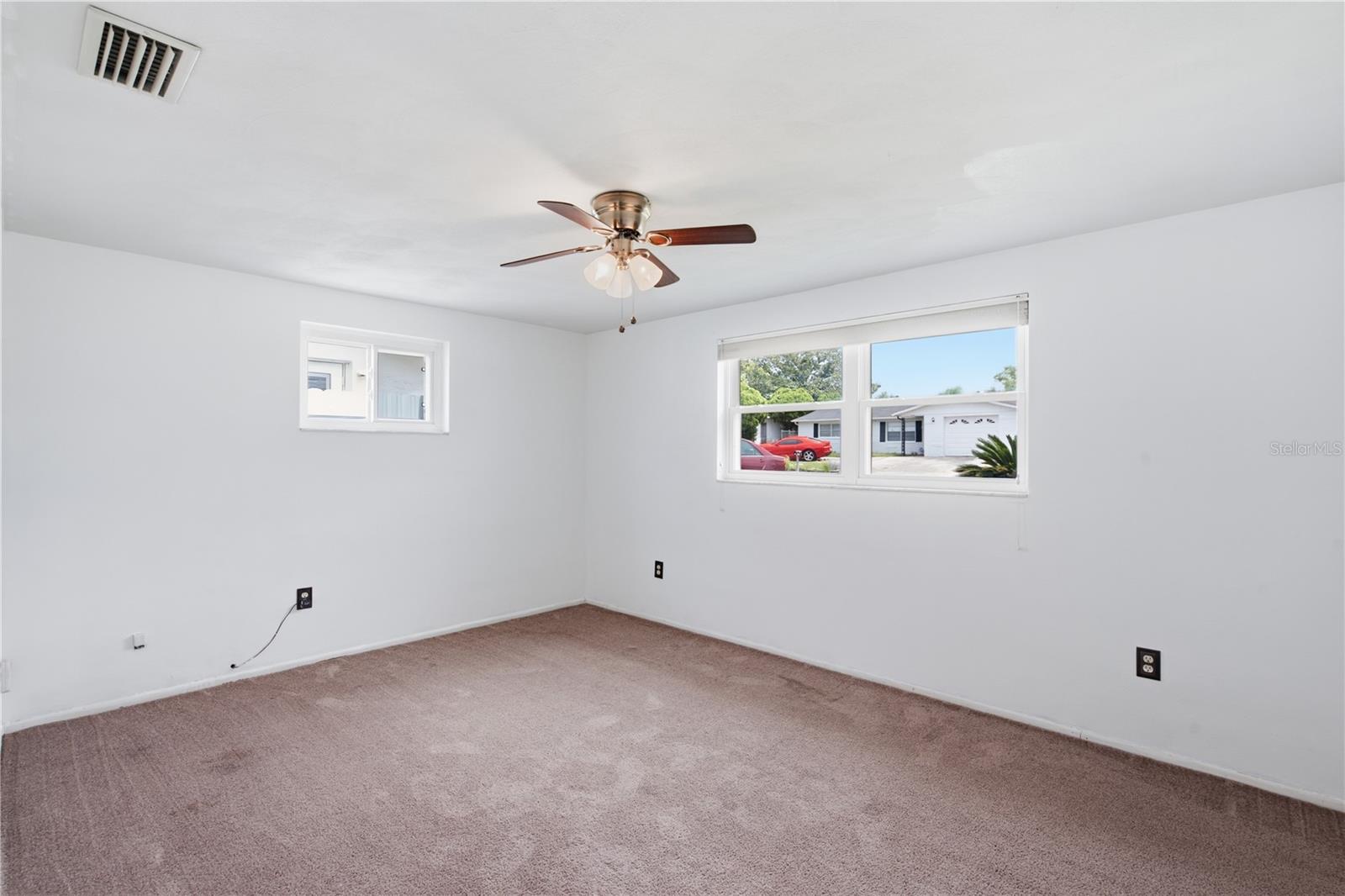 HILLANDALE - Residential