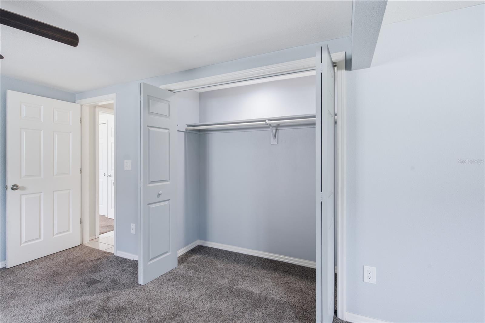 HILLANDALE - Residential
