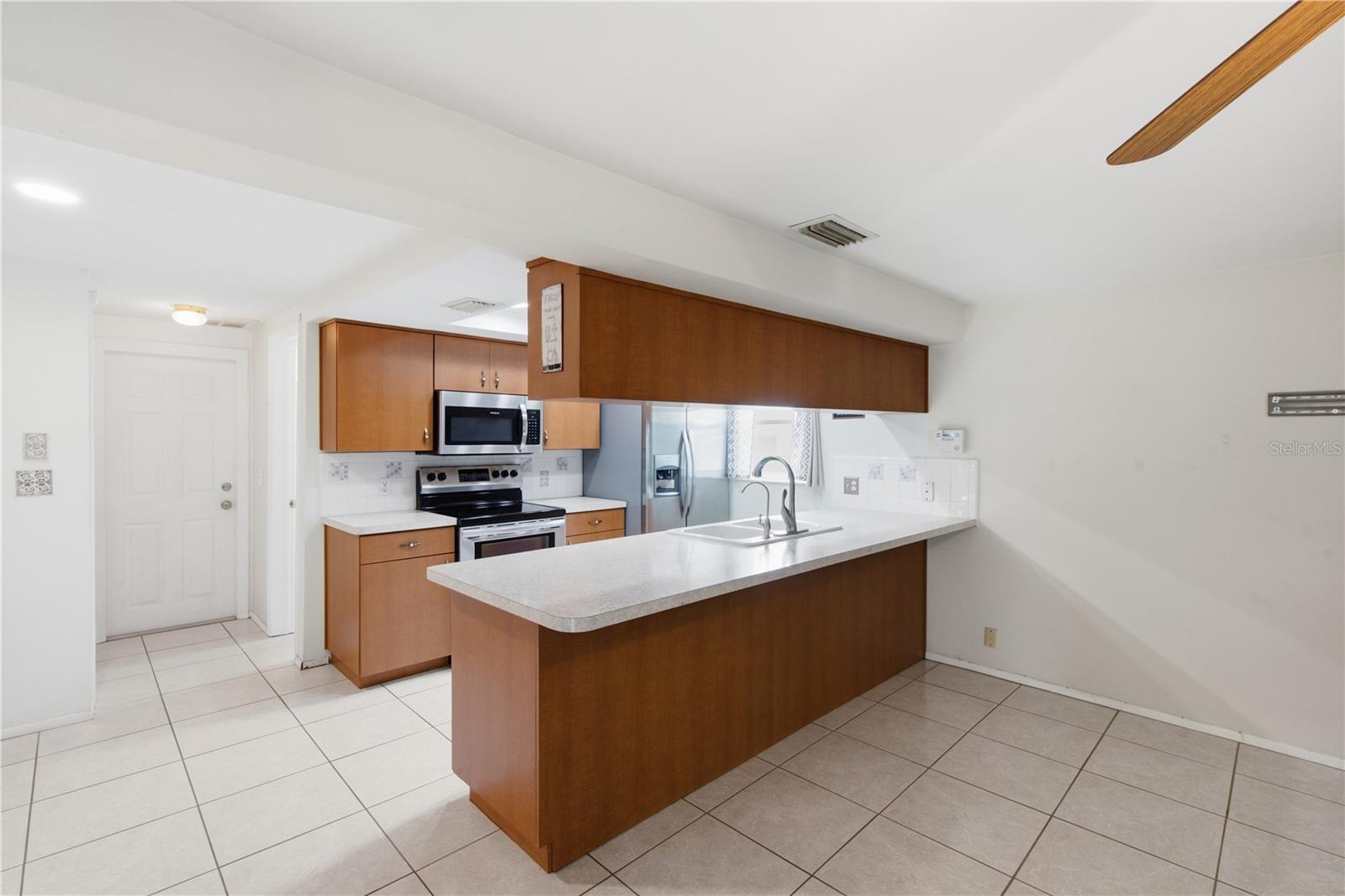 HILLANDALE - Residential