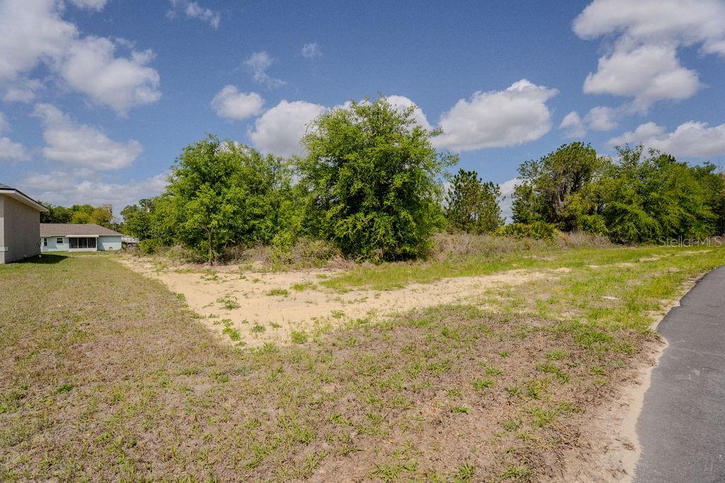 MARION OAKS UN 9 - Land