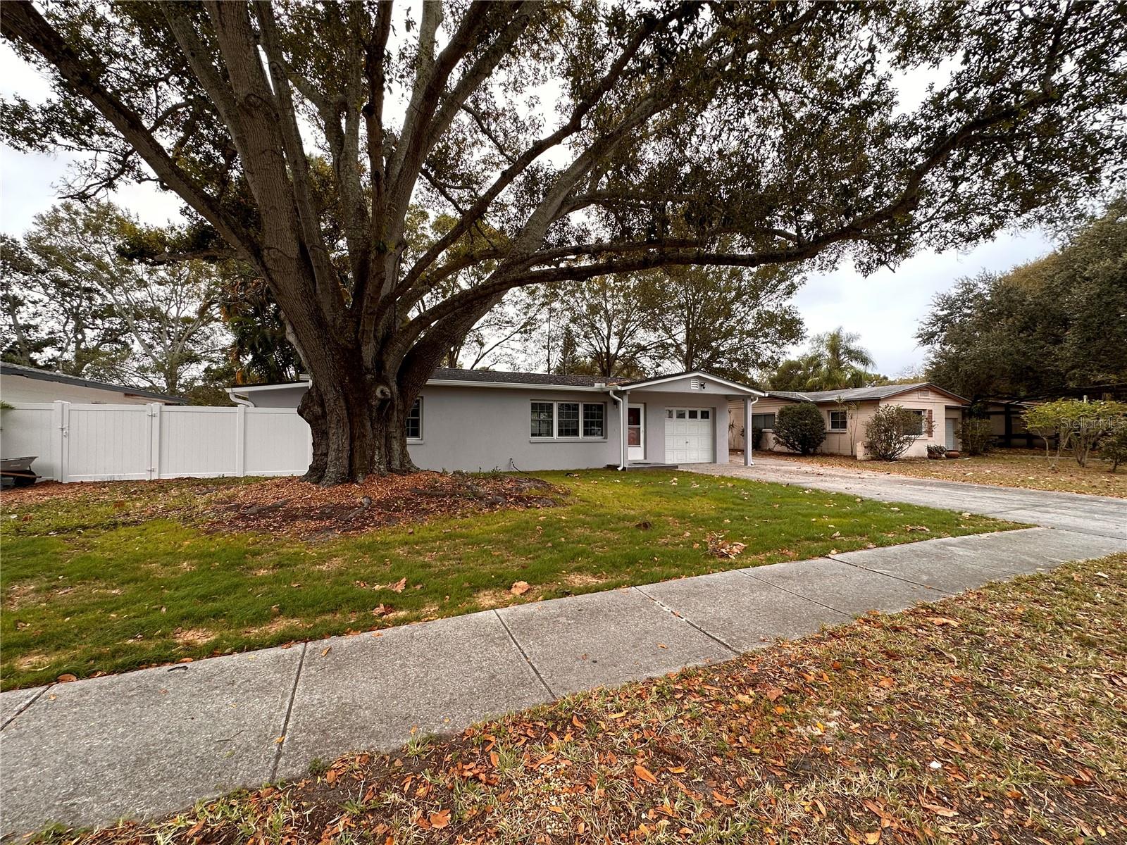 GULF TO BAY ACRES - Residential Lease