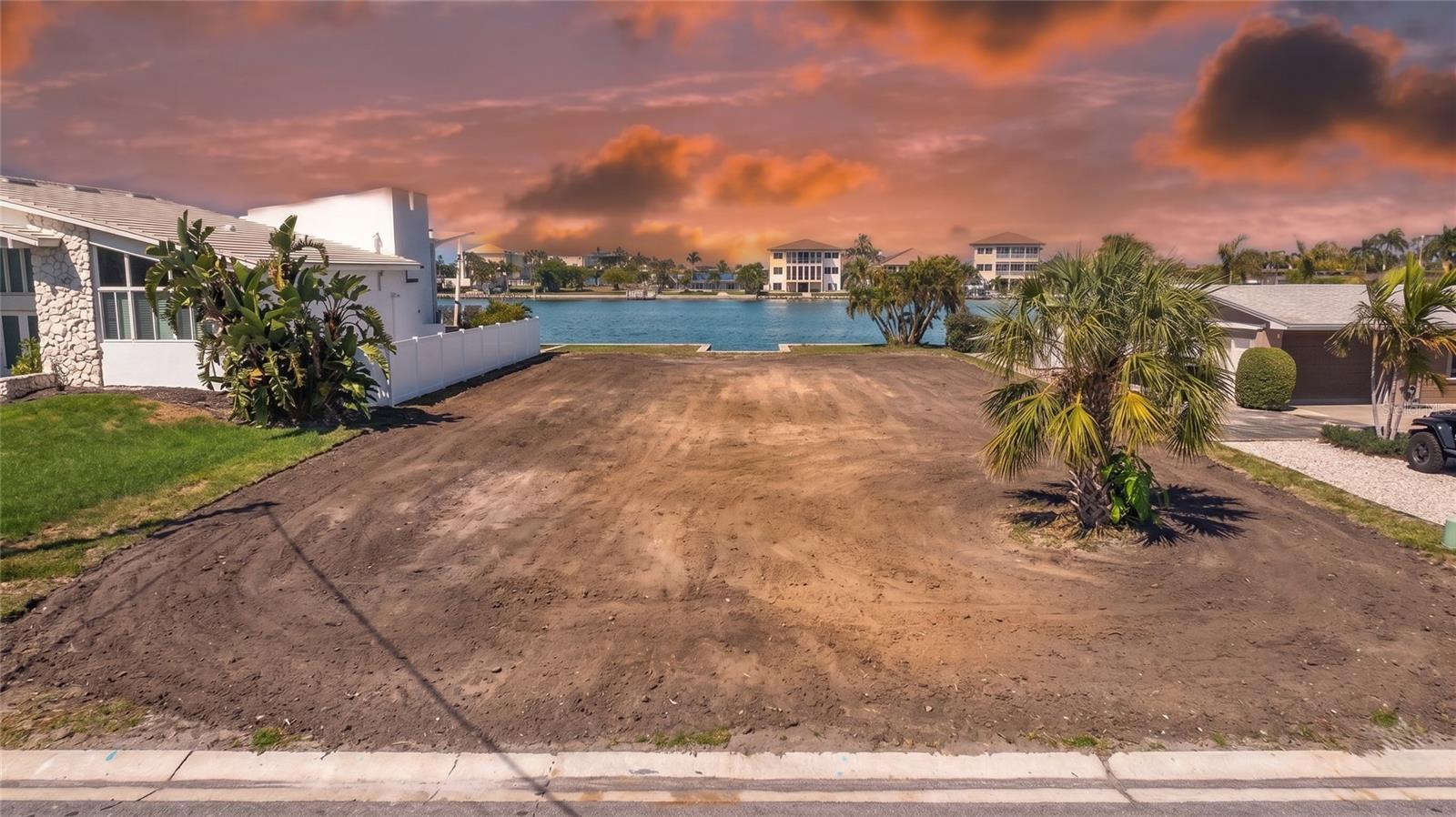 PARADISE ISLAND 1ST ADD - Residential
