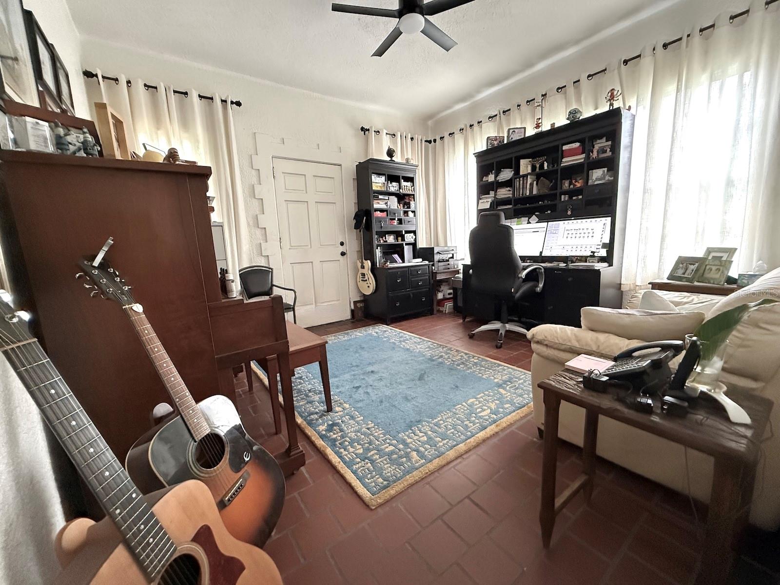 SHORE ACRES - Residential