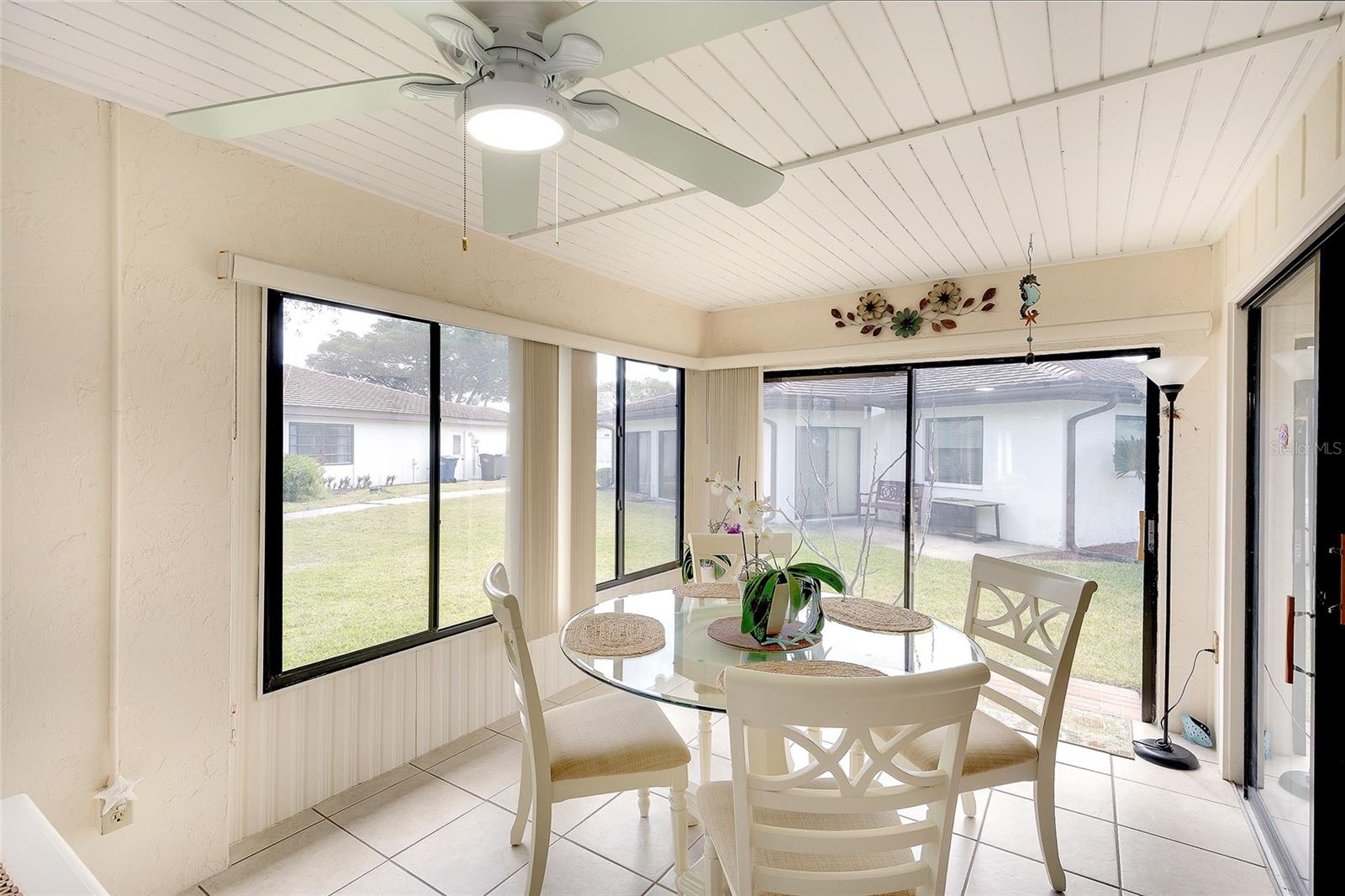 VIVIENDA AT BRADENTON I CONDO - Residential