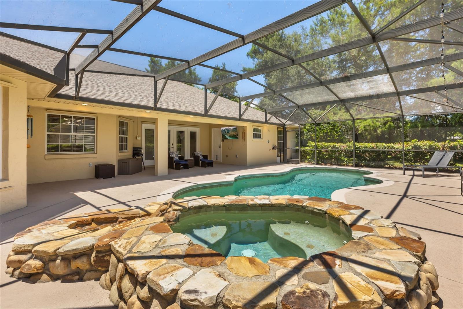 OLD MILL RUN - Residential