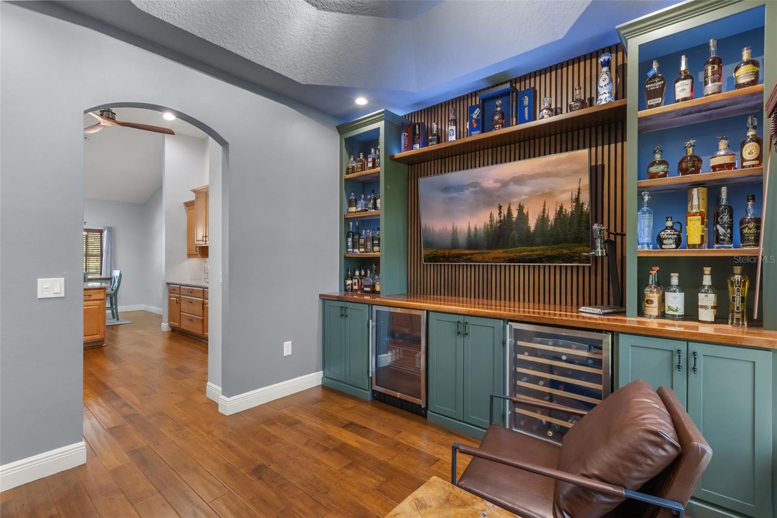 OLD MILL RUN - Residential