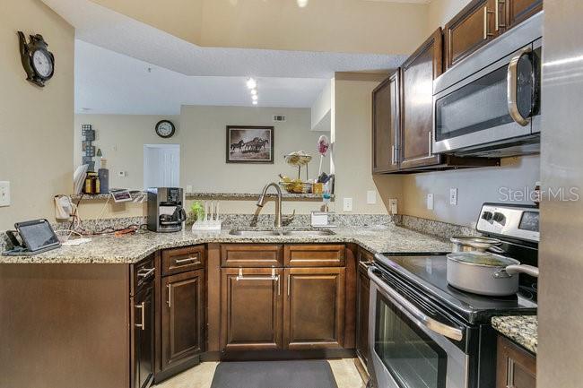 ORLANDO ACADEMY CAY CLUB I - Residential Lease
