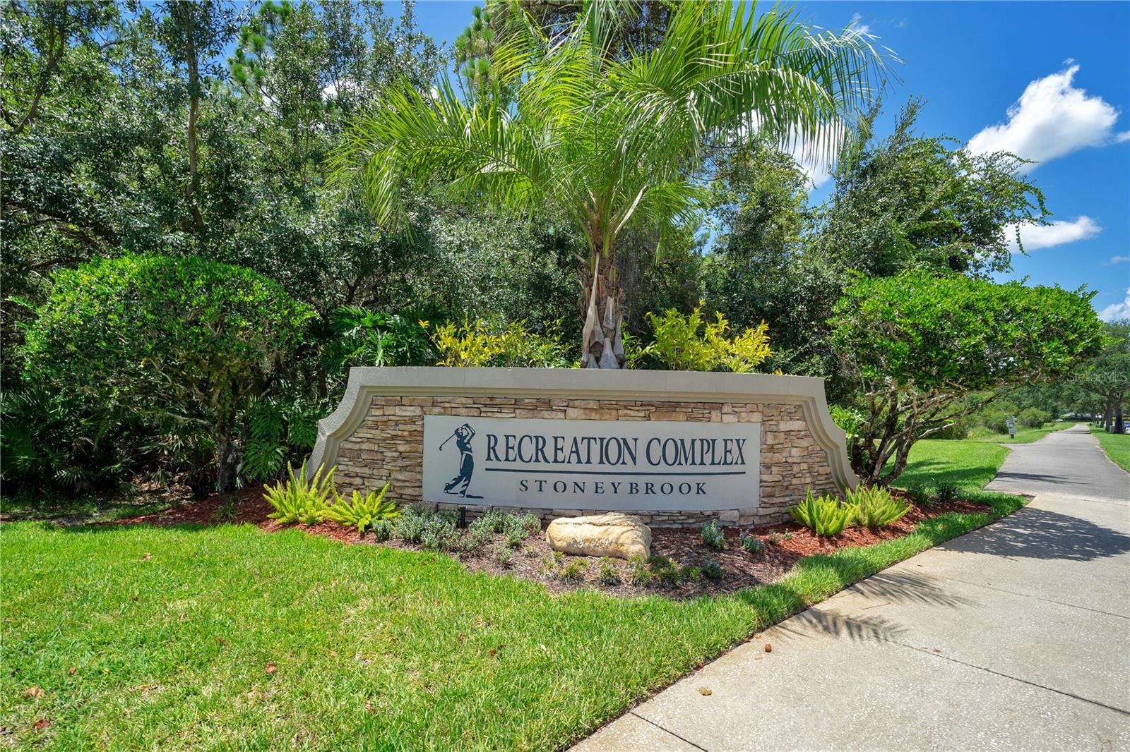 STONEYBROOK - Residential