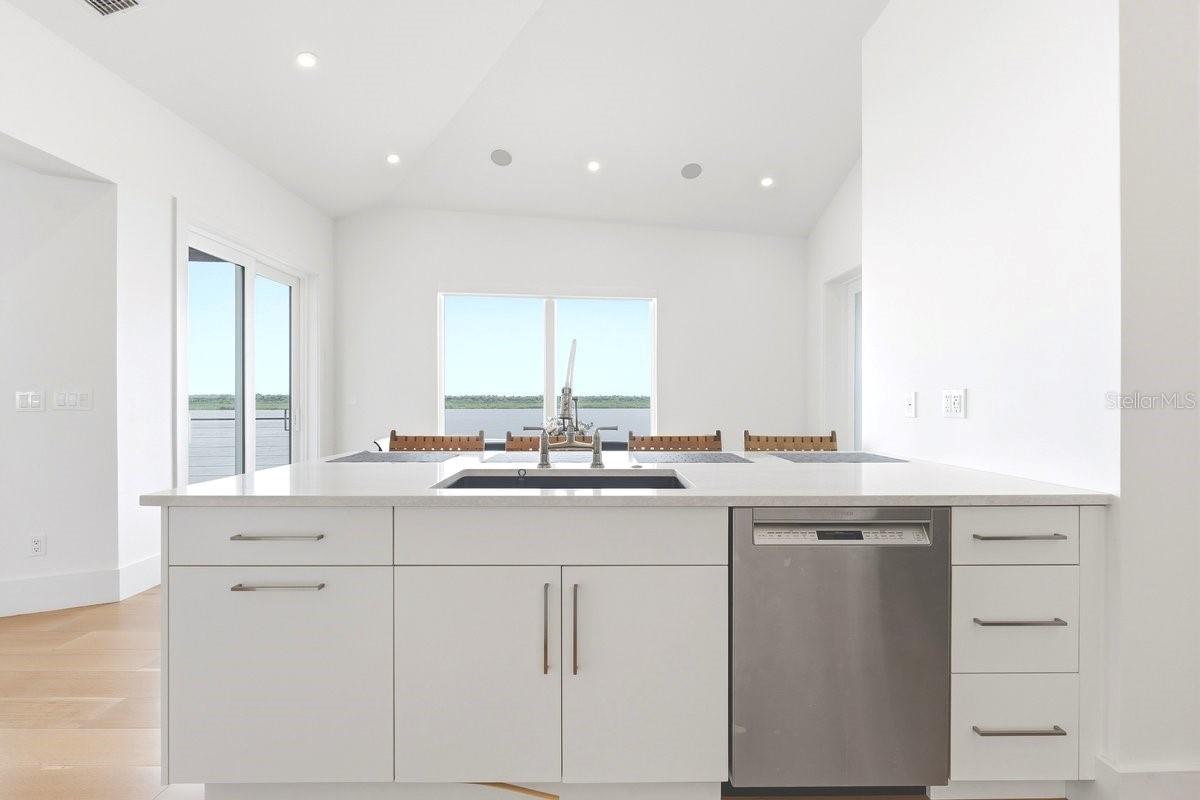 BETHUNE VOLUSIA BEACH - Residential