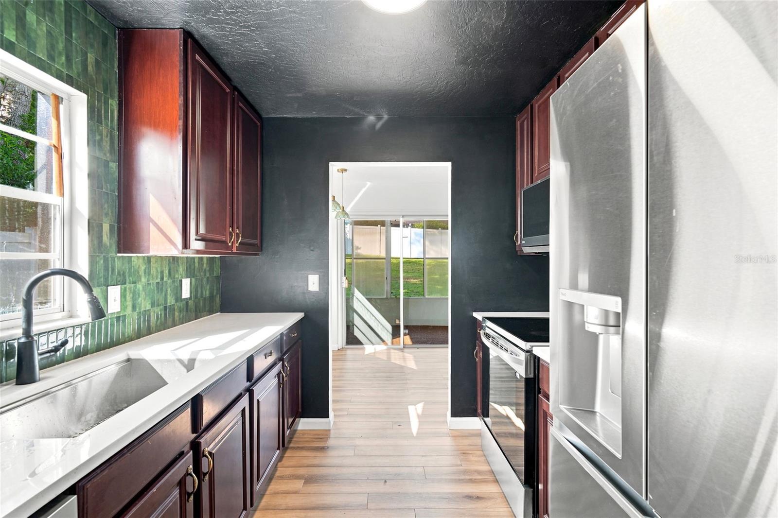 DELTONA LAKES UNIT 08 - Residential