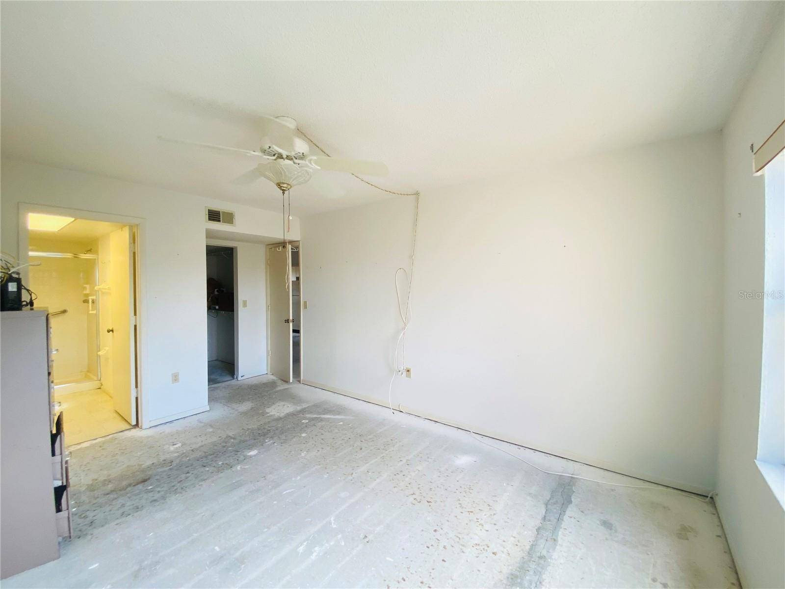 WOODPARK AT DESOTO SQUARE PH III - Residential