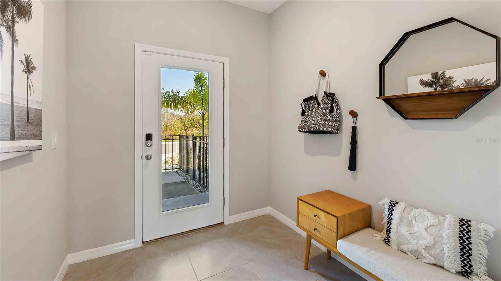 MANGROVE POINT - Residential
