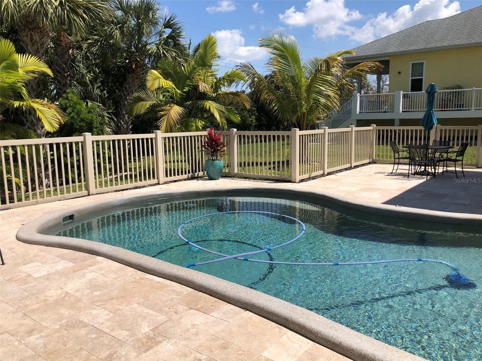 PALMA SOLA BAY GARDENS - Residential Lease