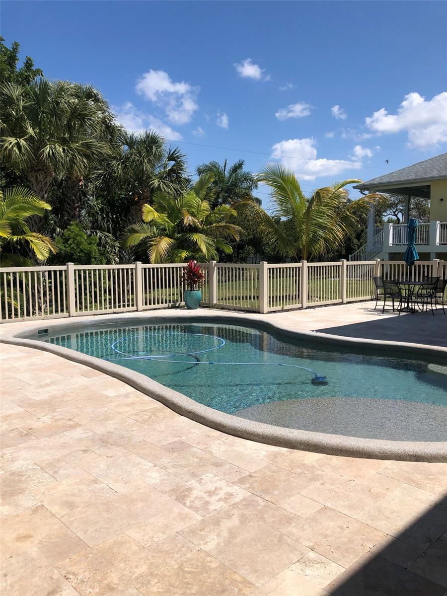 PALMA SOLA BAY GARDENS - Residential Lease