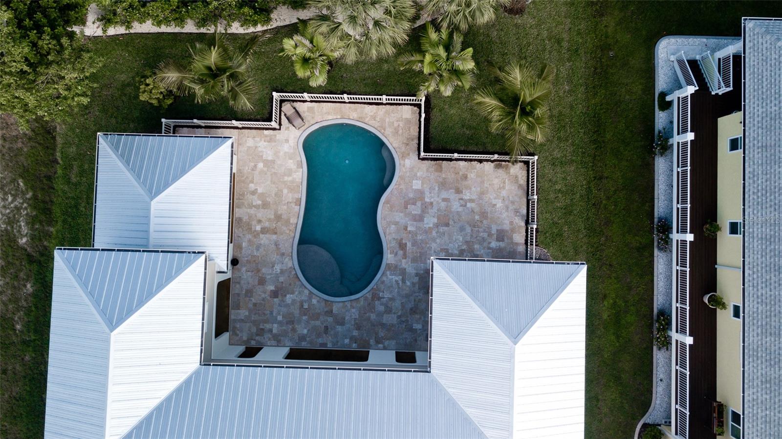 PALMA SOLA BAY GARDENS - Residential Lease