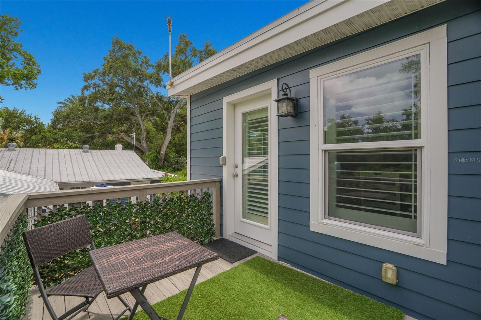 GROVE TERRACE - Residential