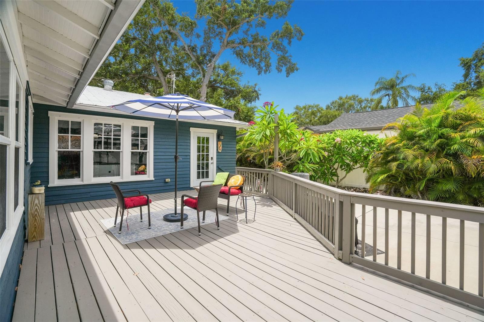 GROVE TERRACE - Residential