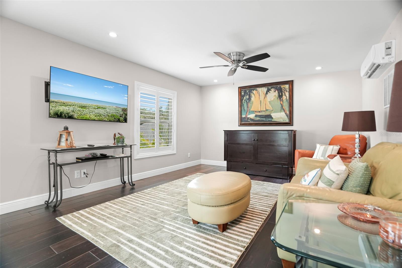 GROVE TERRACE - Residential