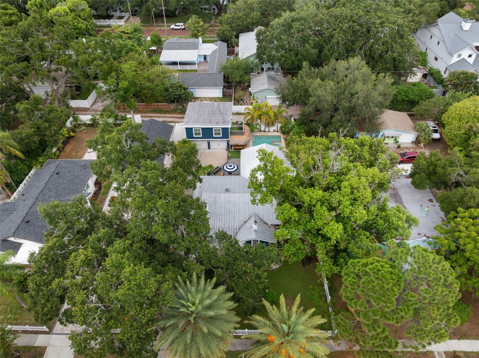 GROVE TERRACE - Residential
