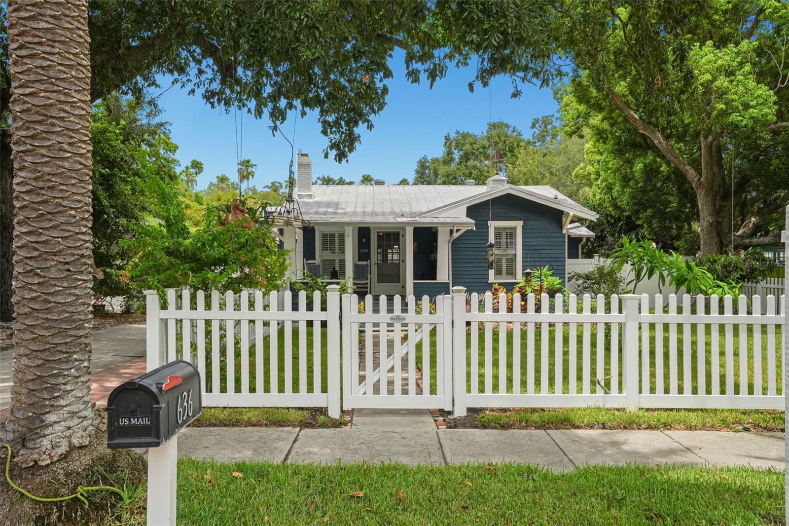 GROVE TERRACE - Residential
