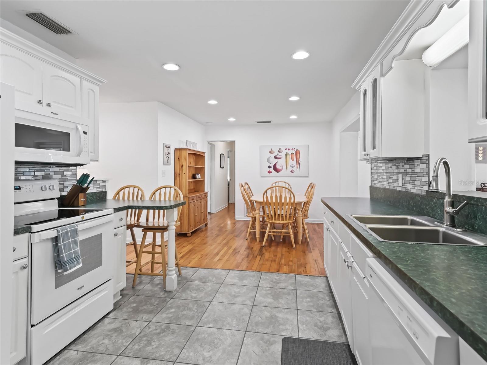 OCALA HIGHLANDS - Residential