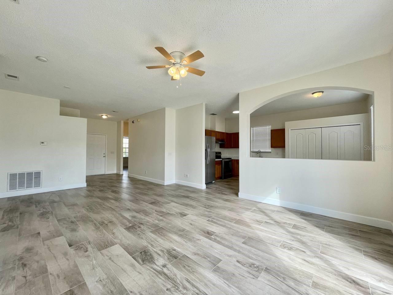 CROSS CREEK PRCL K PH 2C - Residential Lease