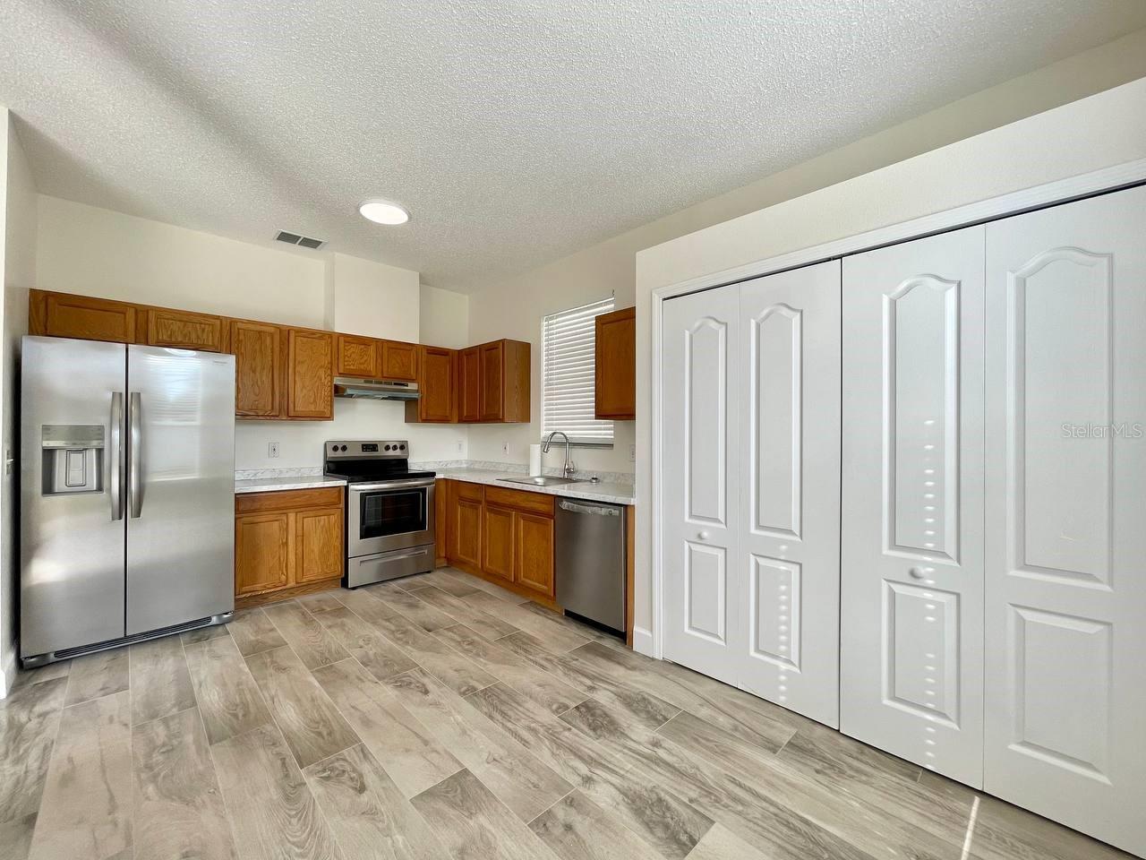 CROSS CREEK PRCL K PH 2C - Residential Lease