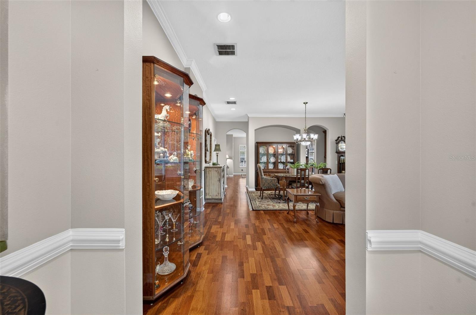 LAKES WINDERMERE PH 01 49 108 - Residential