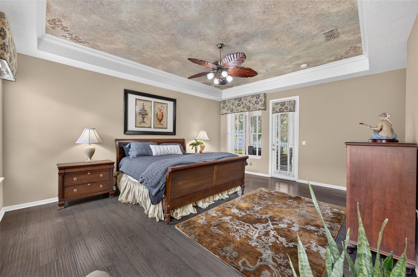LAKES WINDERMERE PH 01 49 108 - Residential