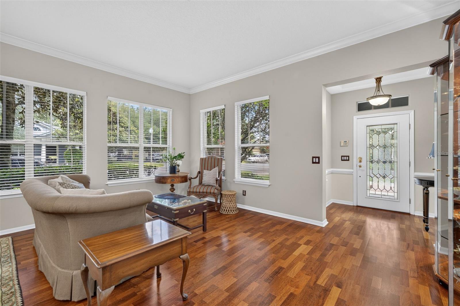LAKES WINDERMERE PH 01 49 108 - Residential