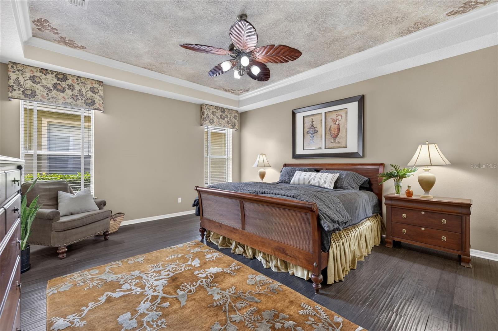LAKES WINDERMERE PH 01 49 108 - Residential