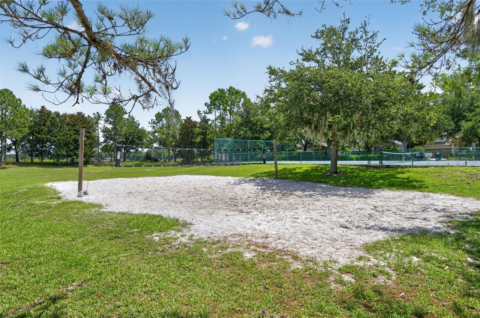 LAKES WINDERMERE PH 01 49 108 - Residential