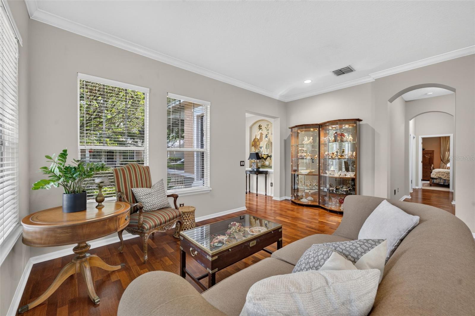 LAKES WINDERMERE PH 01 49 108 - Residential