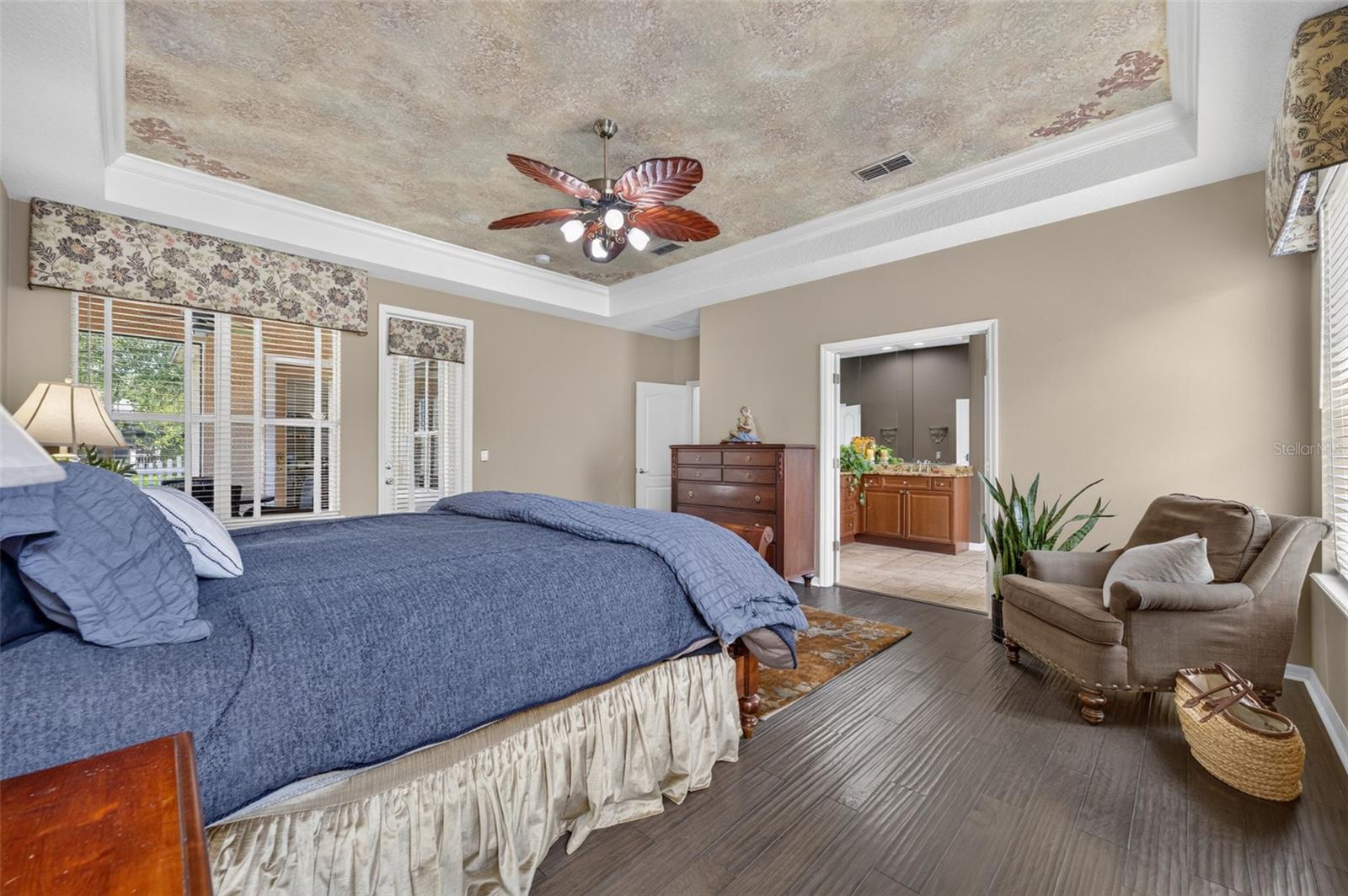 LAKES WINDERMERE PH 01 49 108 - Residential