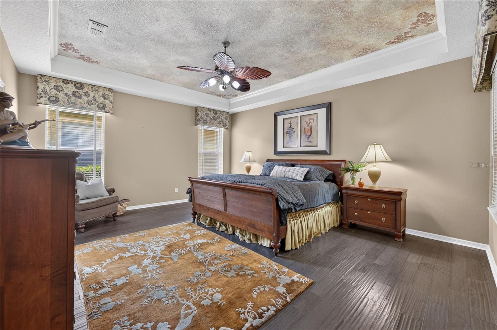 LAKES WINDERMERE PH 01 49 108 - Residential