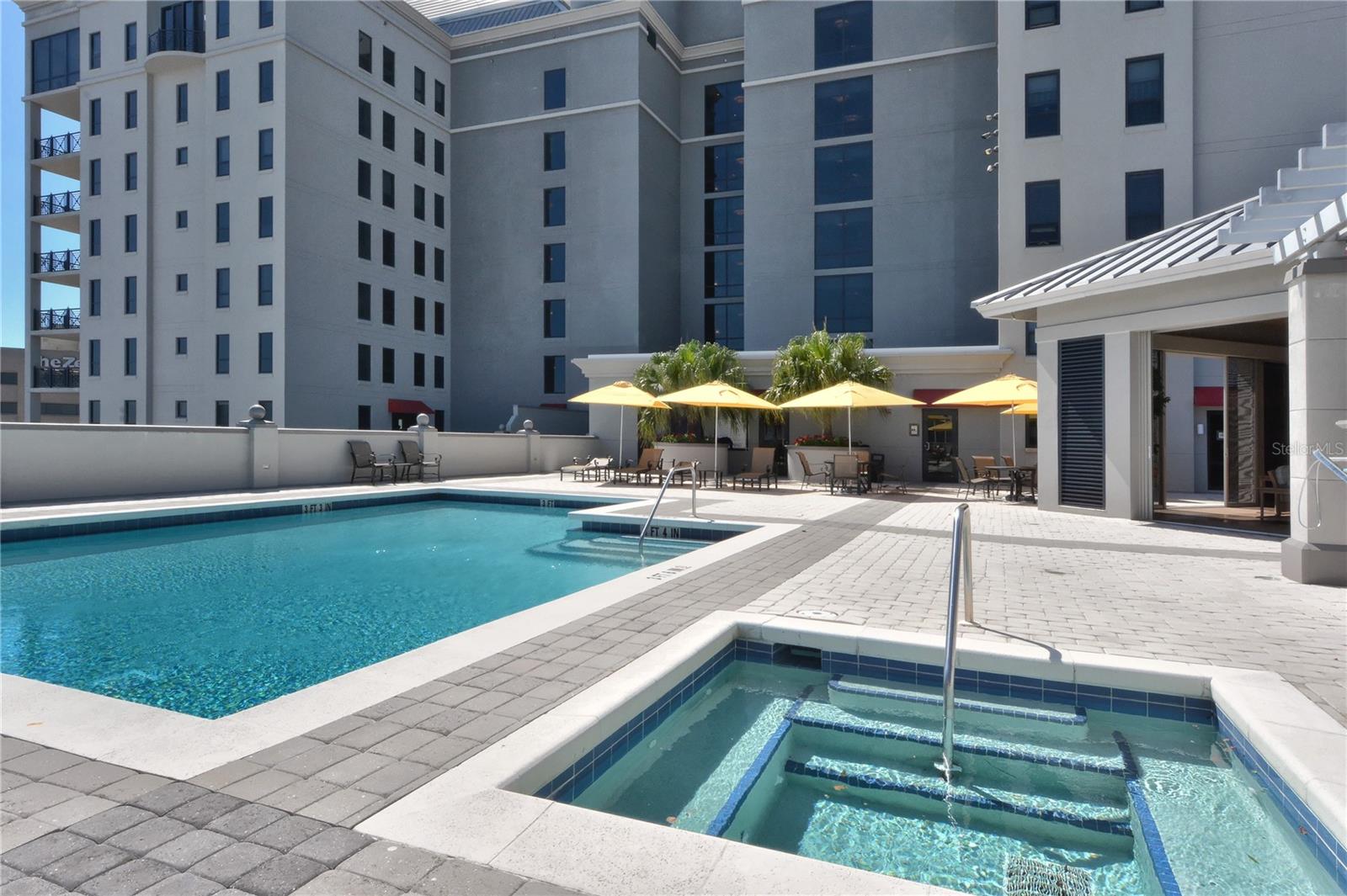 PLAZA AT 05 POINTS RESIDENCES - Residential