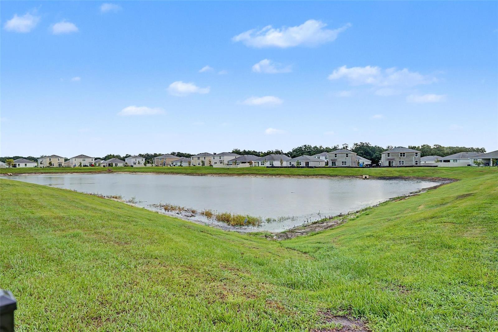 ABBOTT PARK - Residential